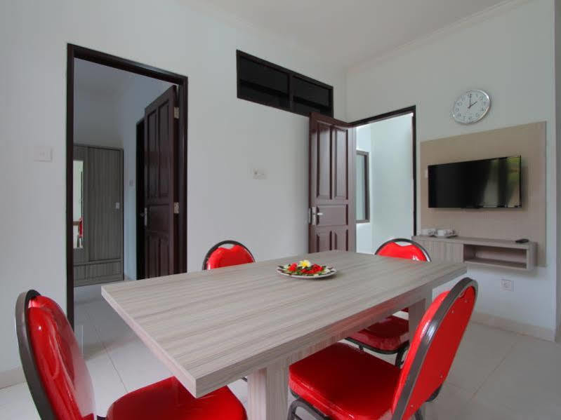 Alamanda Town House Denpasar  Luaran gambar