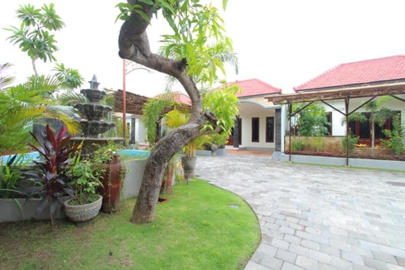 Alamanda Town House Denpasar  Luaran gambar